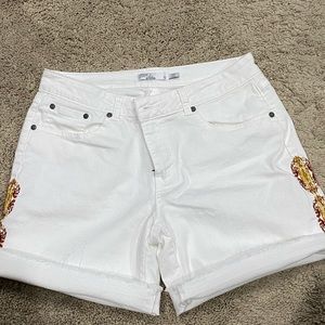 Prana white shorts size10